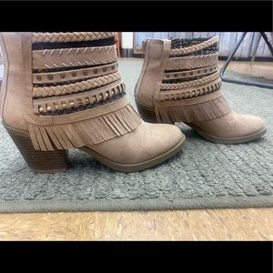 Fringe cowboy booties